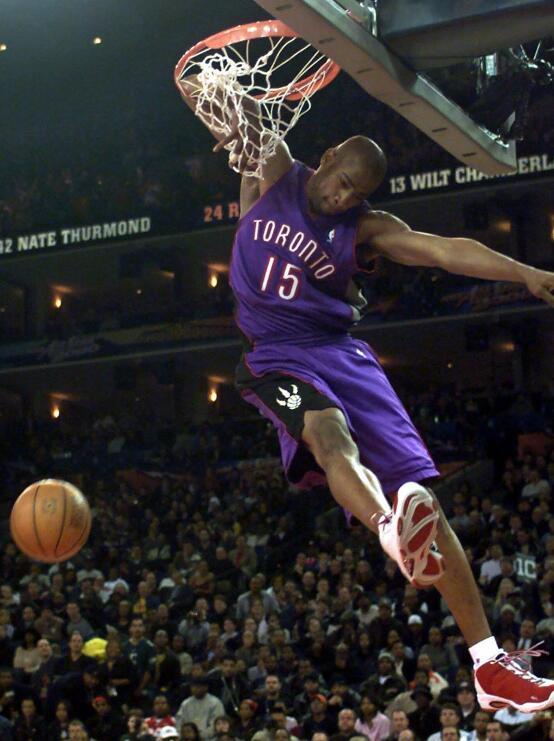 卡特續約老鷹 42歲老將征戰聯盟22個賽季創紀錄